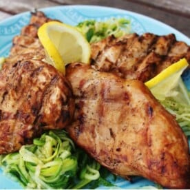 skinny grilled lemon chicken on a plate