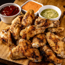Pile of grilled chicken wings.