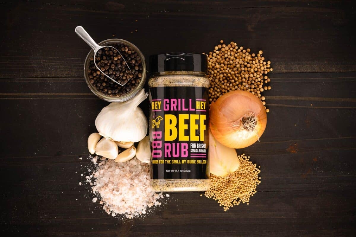 Beef Rub surrounded by raw ingredients.